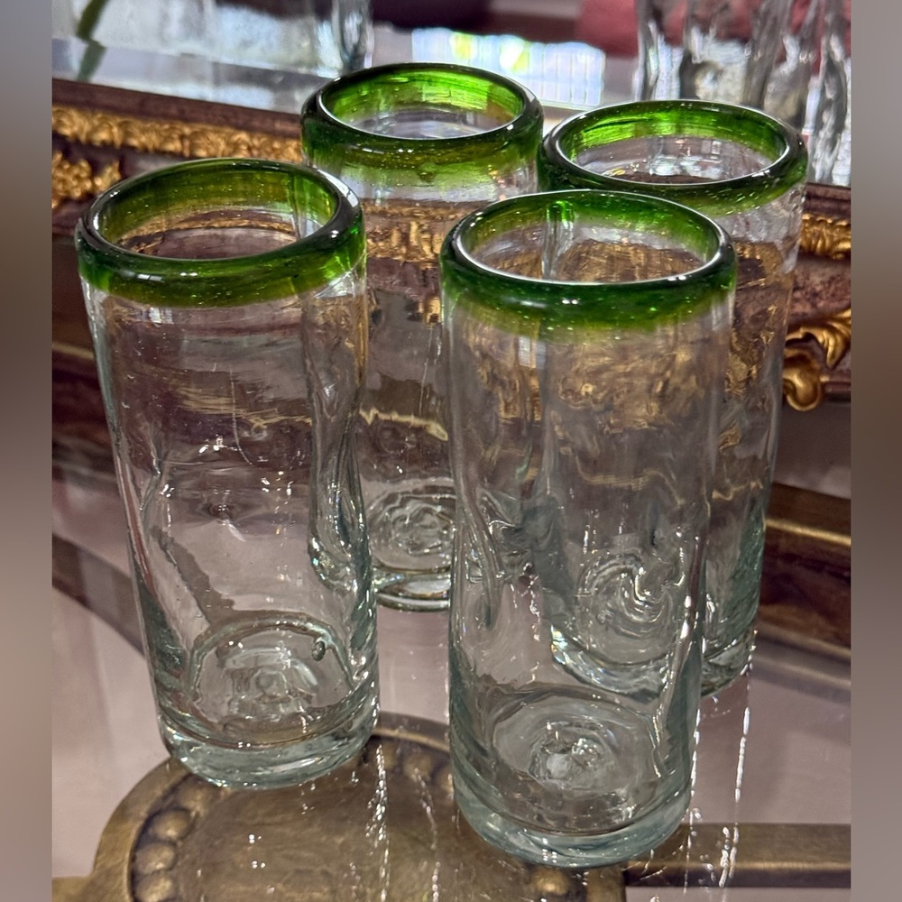 Set of mid Century Hand Blown Emerald Green Glass Tumbler High Ball Glass Set. - Picture 3 of 10